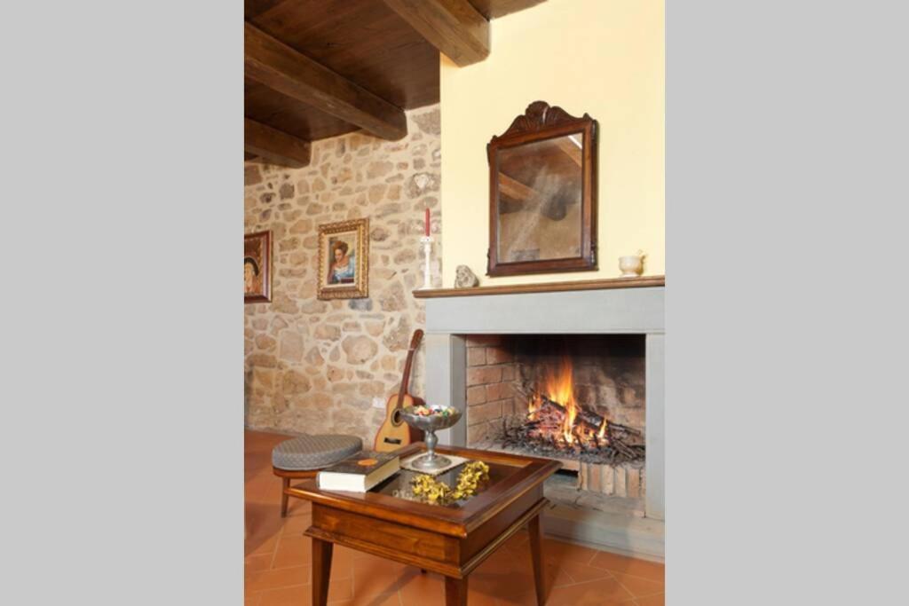 Villa Liz Tuscany, Private Pool, Hot Tub, Property Fenced, Pets Allowed Poppi Kültér fotó