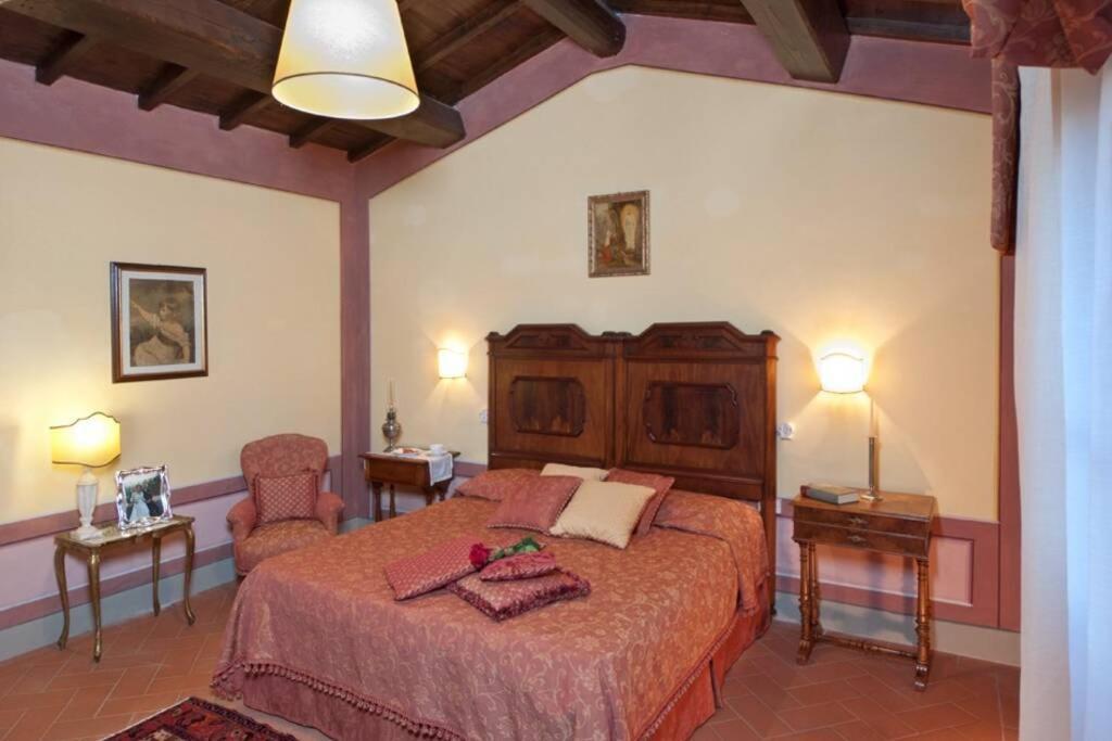 Villa Liz Tuscany, Private Pool, Hot Tub, Property Fenced, Pets Allowed Poppi Kültér fotó
