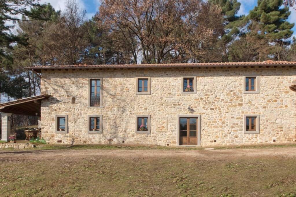 Villa Liz Tuscany, Private Pool, Hot Tub, Property Fenced, Pets Allowed Poppi Kültér fotó
